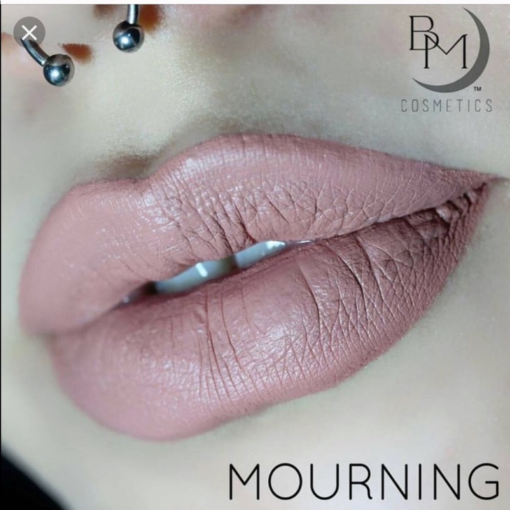 🌟💙MOURNING Black 🌑 Moon Liquid Lipstick NWT - Picture 3 of 7